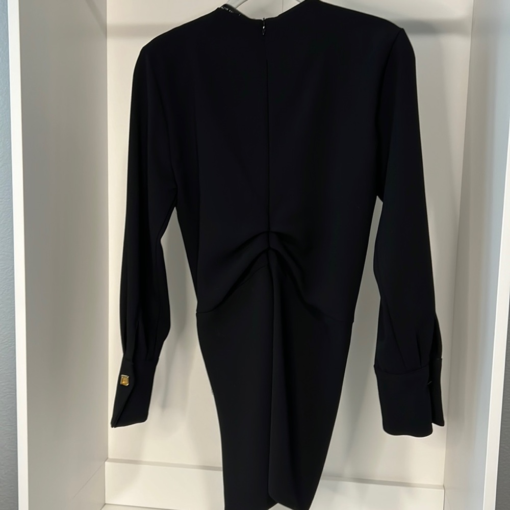 New no tags Asymmetrical Zara Top- Black size S - Picture 4 of 4